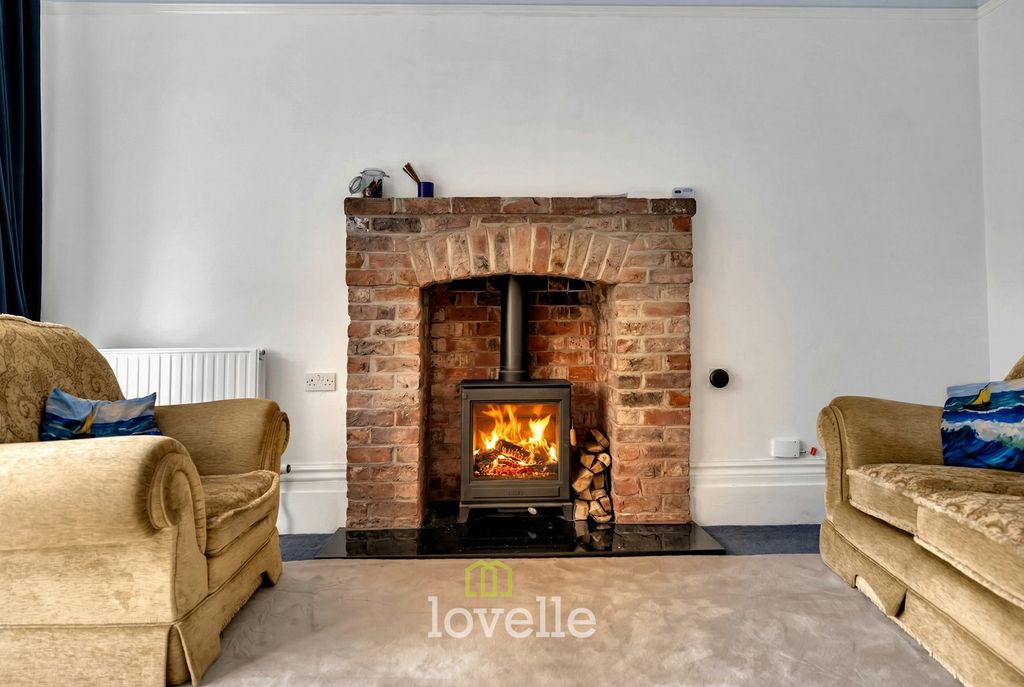 Additional image 6 of 7 bed detached house for saleAbbey Road, Grimsby DN32