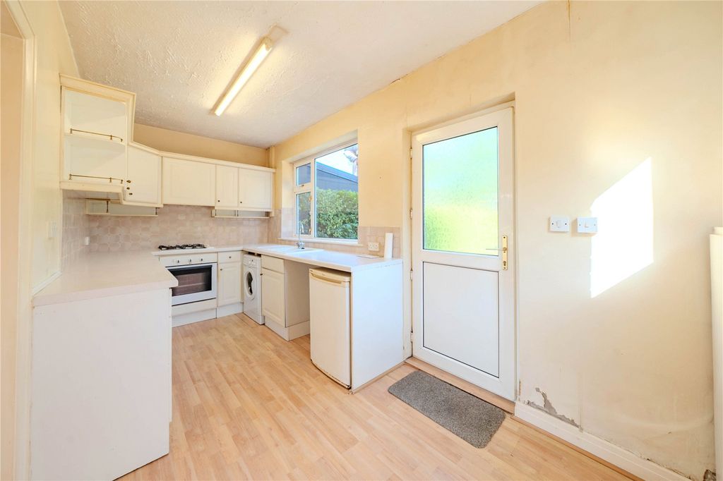 Property photo 2 of 15 Picture No. 03