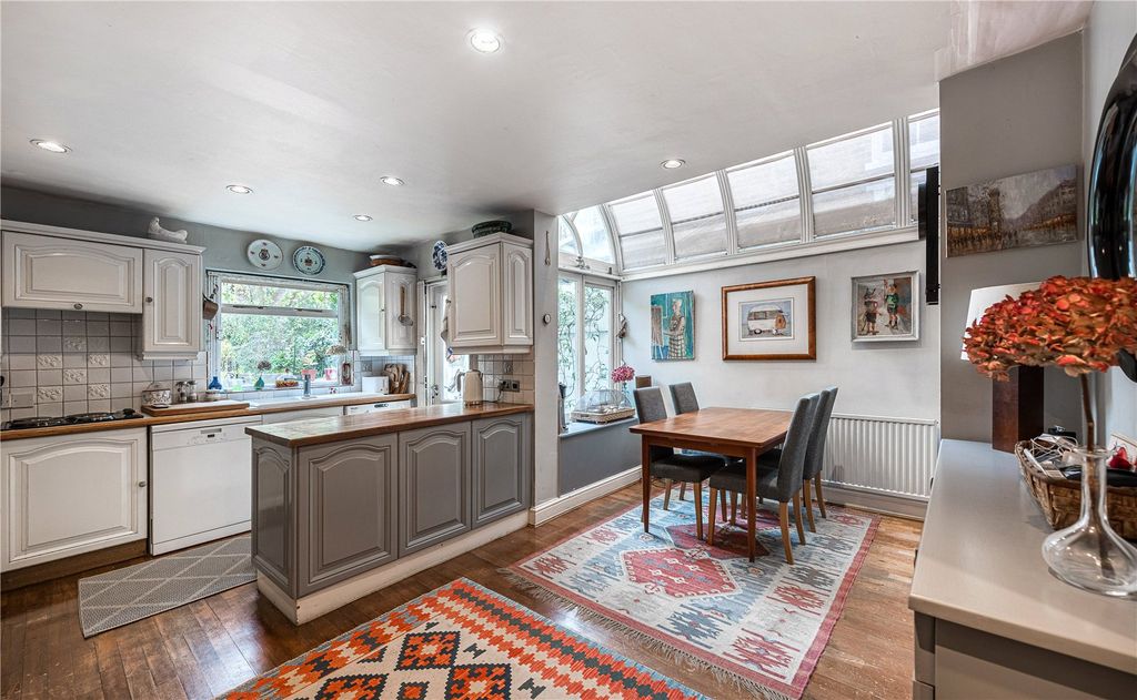 Property photo 3 of 18 Picture No. 08