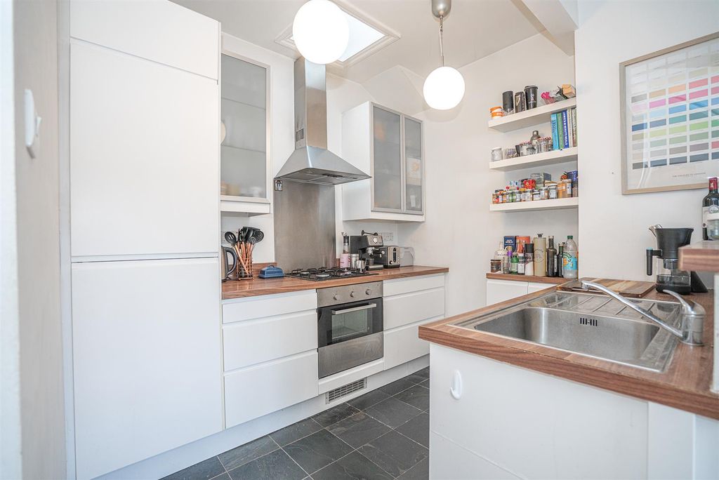 Property photo 2 of 14 Kitchen A.Jpg