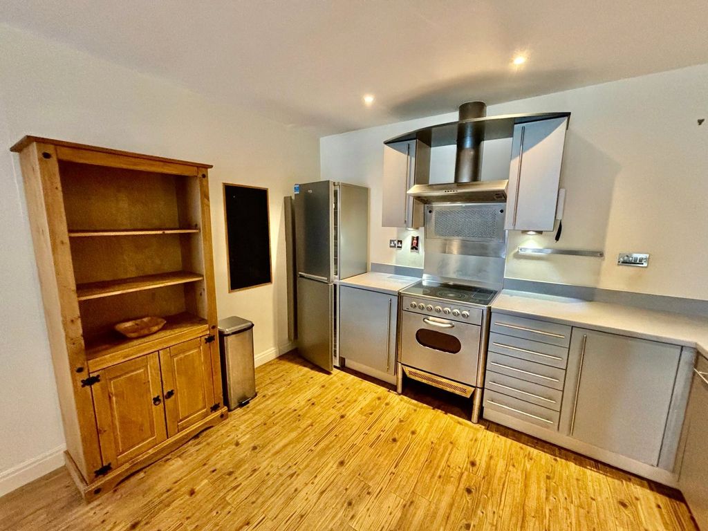 Property photo 3 of 10 Picture No. 02