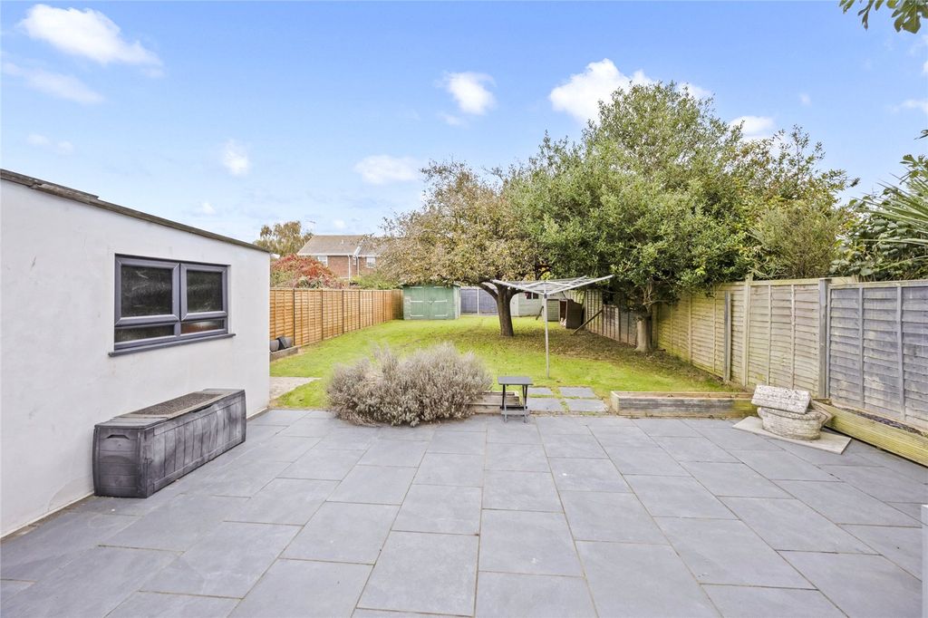 Property photo 2 of 18 Picture No. 20