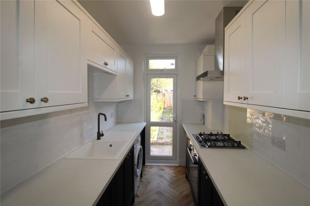 Property photo 1 of 6 Picture No. 02