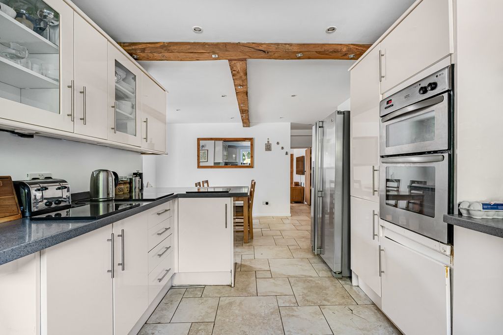 Property photo 3 of 23 23_87147