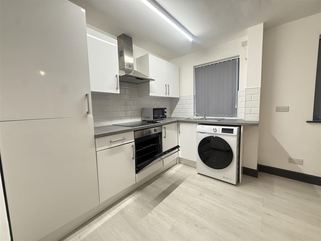 Property photo 1 of 6 Photo 22-12-2025, 11 23 53.Jpg