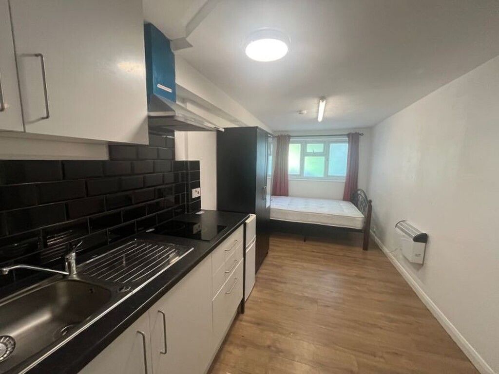 Property photo 3 of 8 86 (5).Jpg