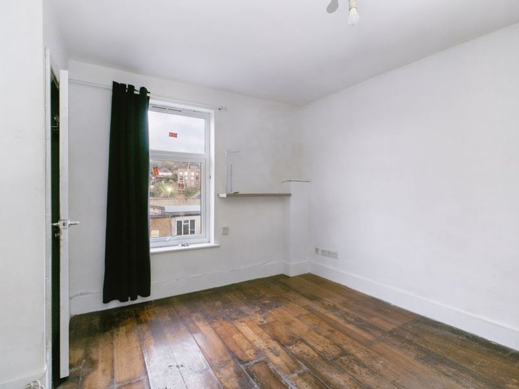 Property photo 3 of 3 Photo 1