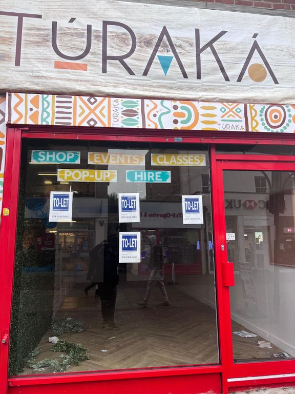 Property photo 3 of 17 Shope Front