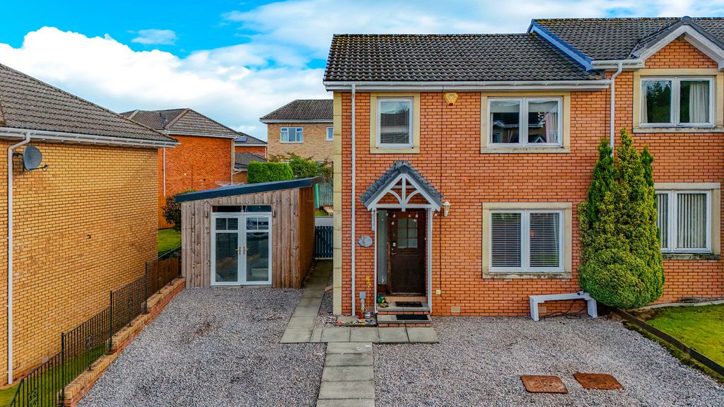 Property photo 1 of 50