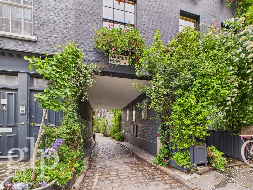 Property photo 3 of 23 4220323