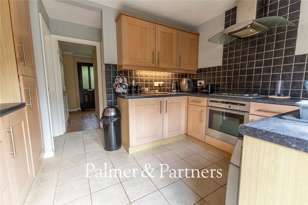 Property photo 2 of 20 Picture No. 08