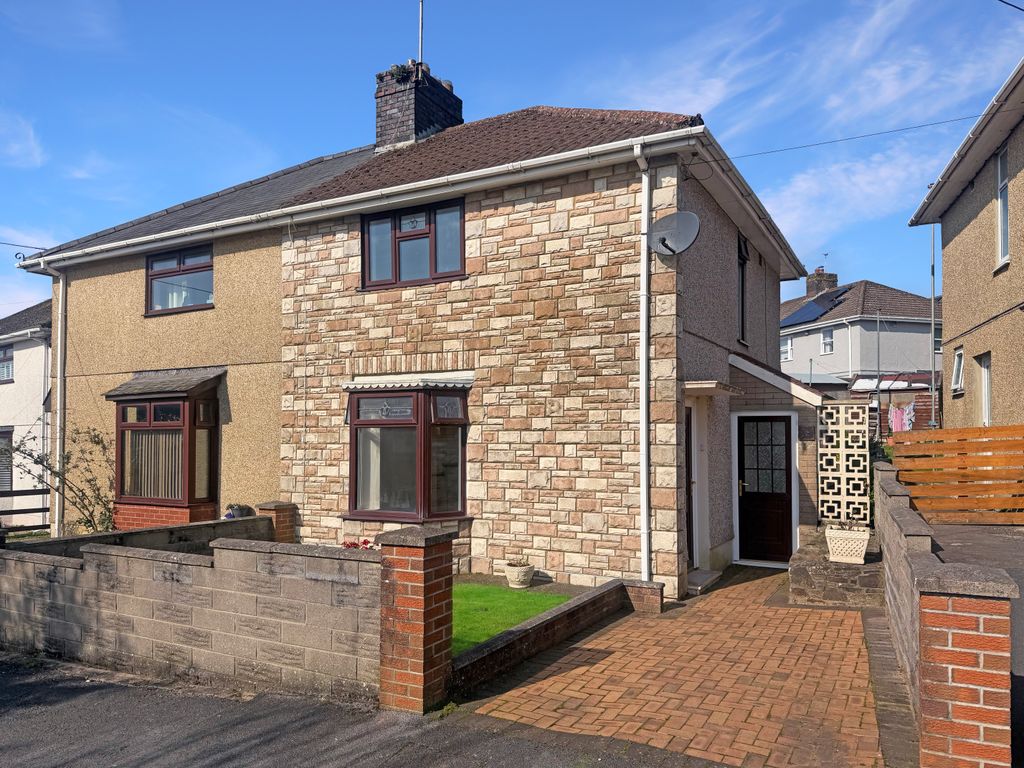 Property photo 1 of 23