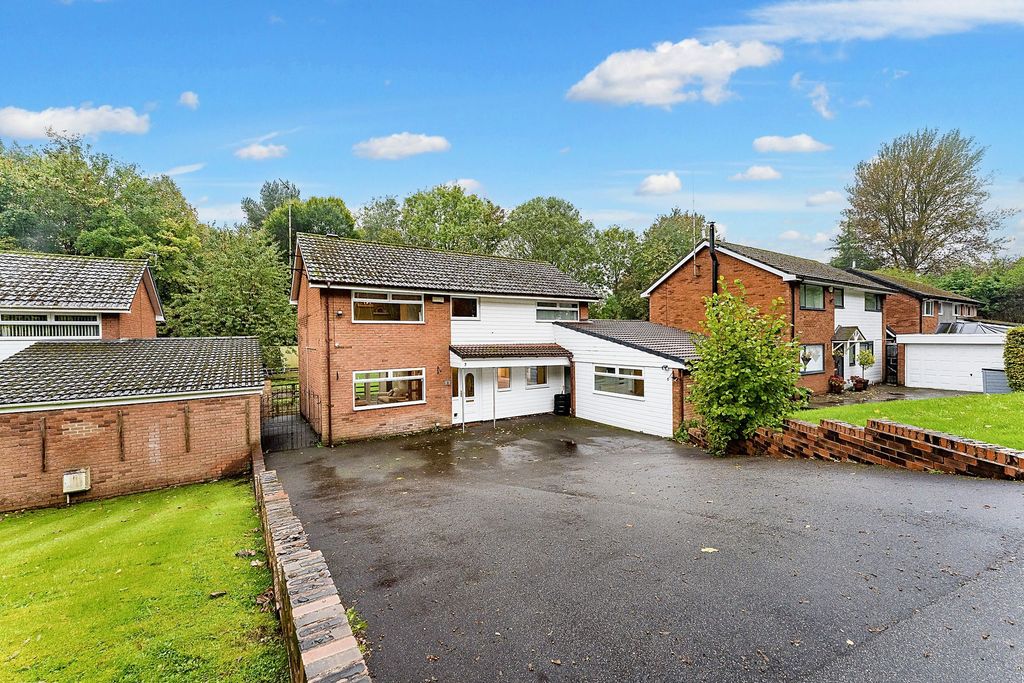 Property photo 1 of 24