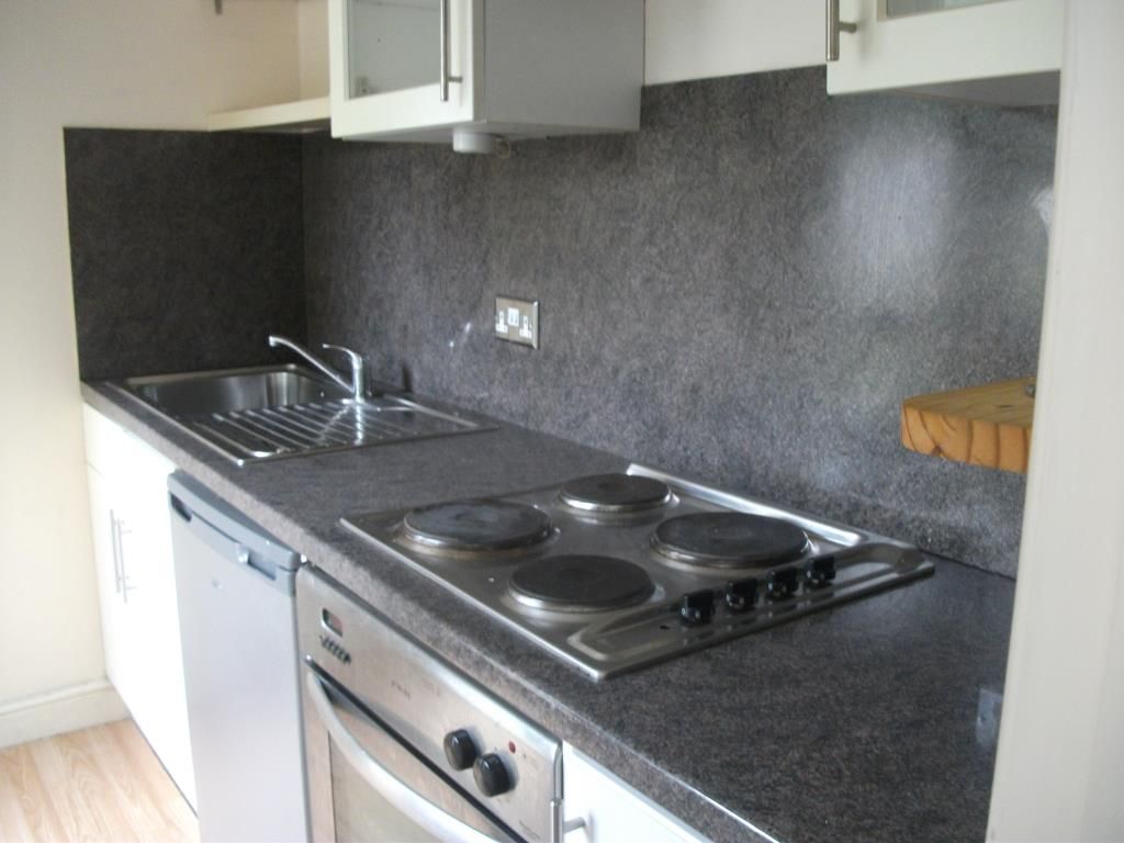 Property photo 3 of 4 Kitchen