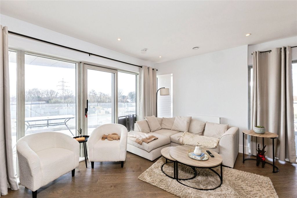 Property photo 3 of 17 Picture No. 17