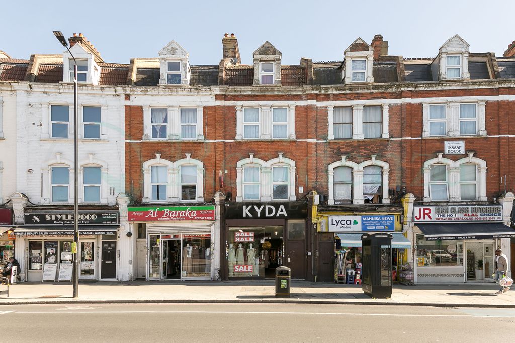 Property photo 1 of 6