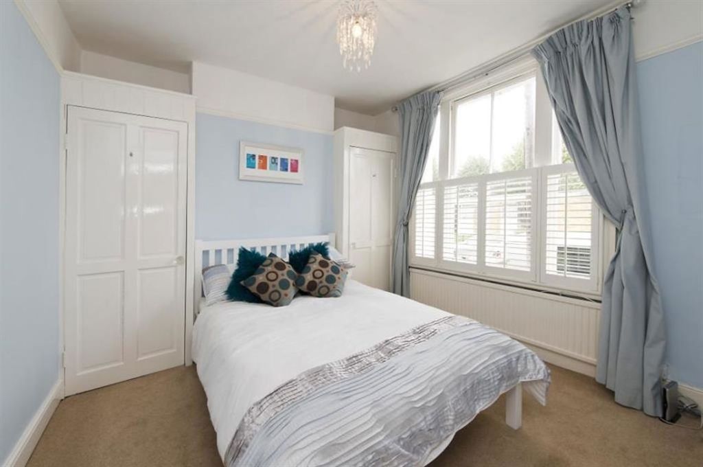 Property photo 3 of 8