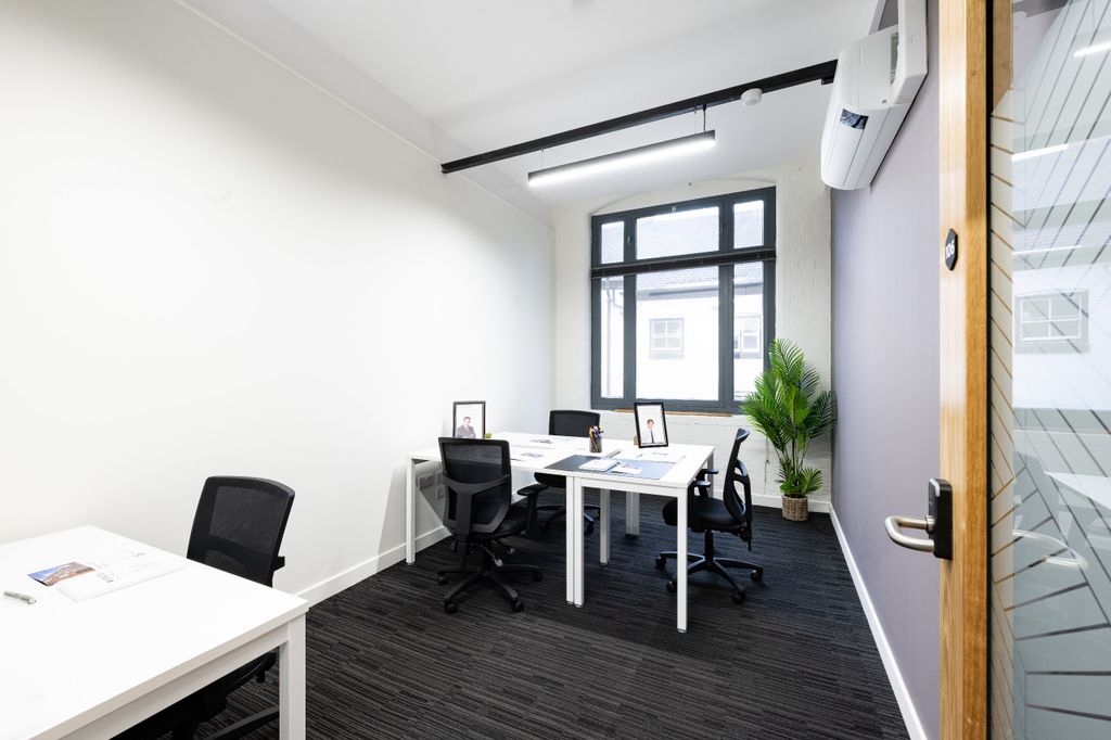 Property photo 1 of 6 Property Image 1