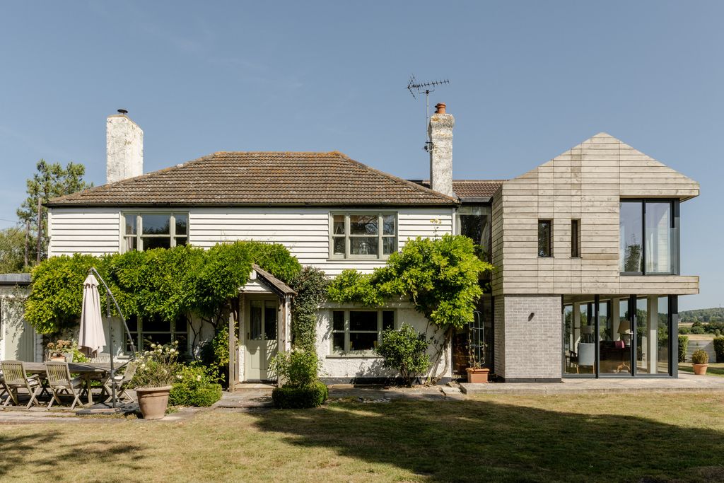 Property photo 1 of 26 228981 - 20240813-Naccolt-Rd_Tmh-14_Hi_Res.Jpg