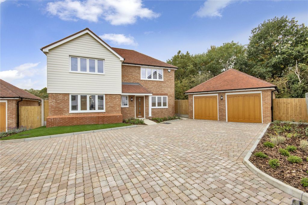 Property photo 1 of 12 Plot 18 Front