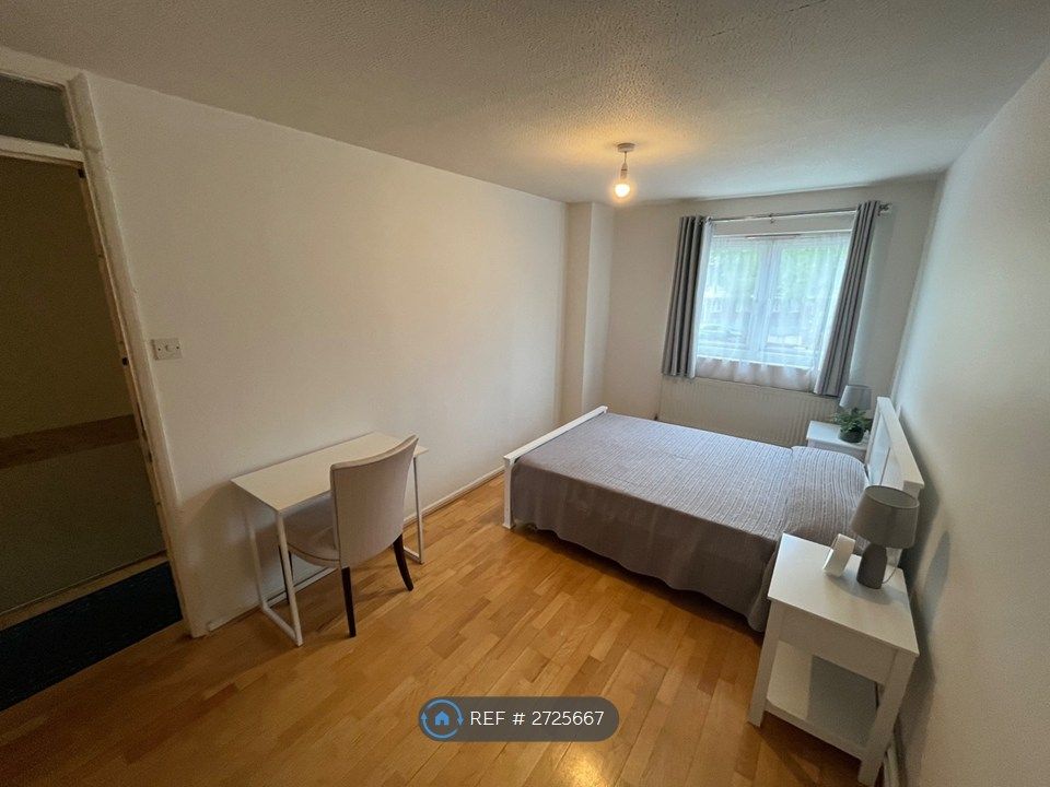 Property photo 3 of 8