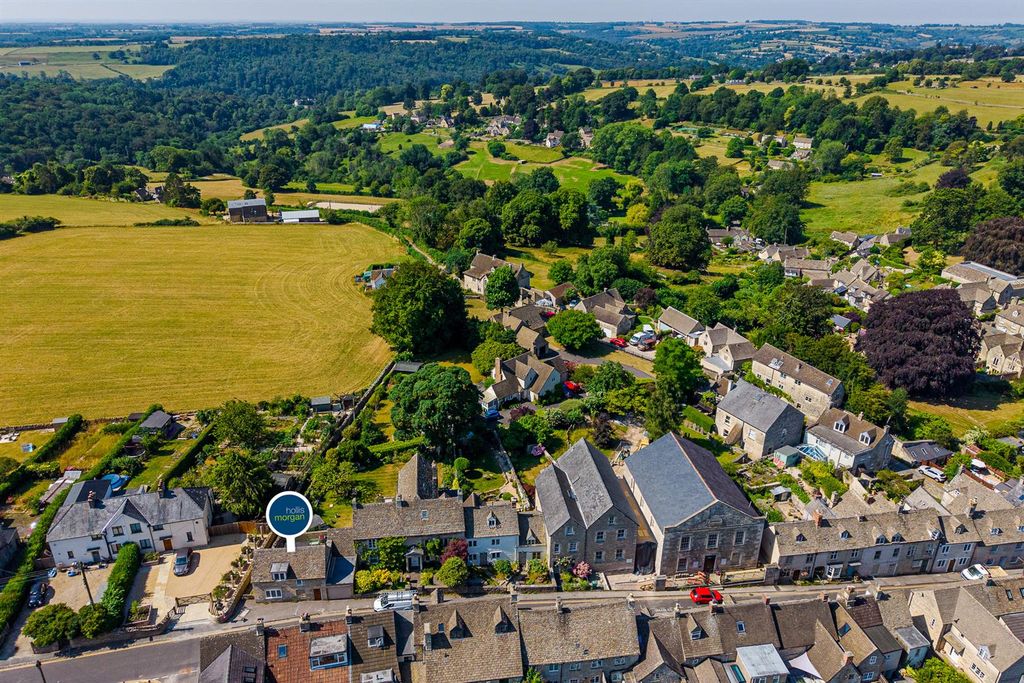 Property photo 2 of 31 32A Tetbury Street, Minchinhampton, Stroud, Glouce