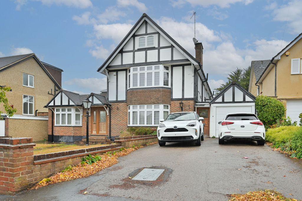Property photo 2 of 12