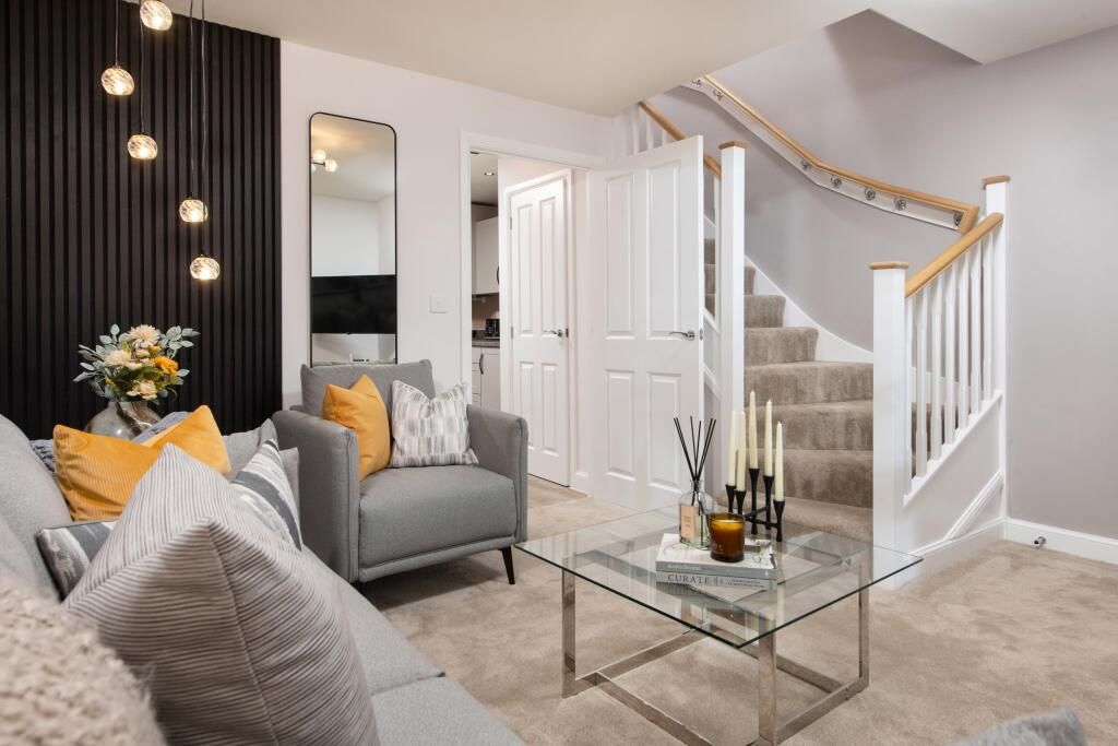 Property photo 3 of 8