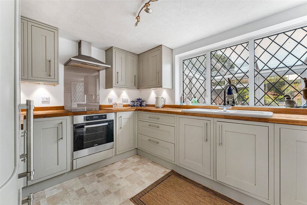 Property photo 3 of 13 Picture No. 06