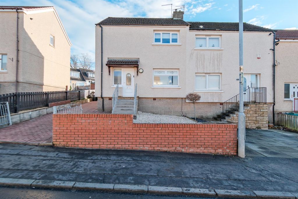 Property photo 1 of 40 003-52 North Dryburgh ML2 7La.Jpg