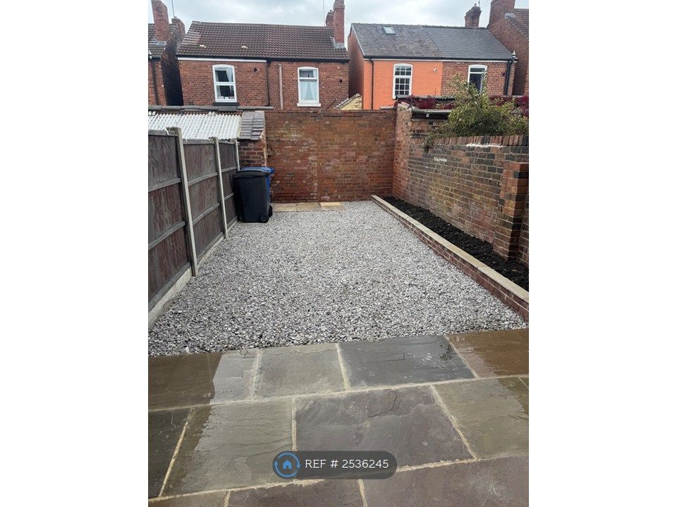 Property photo 1 of 27