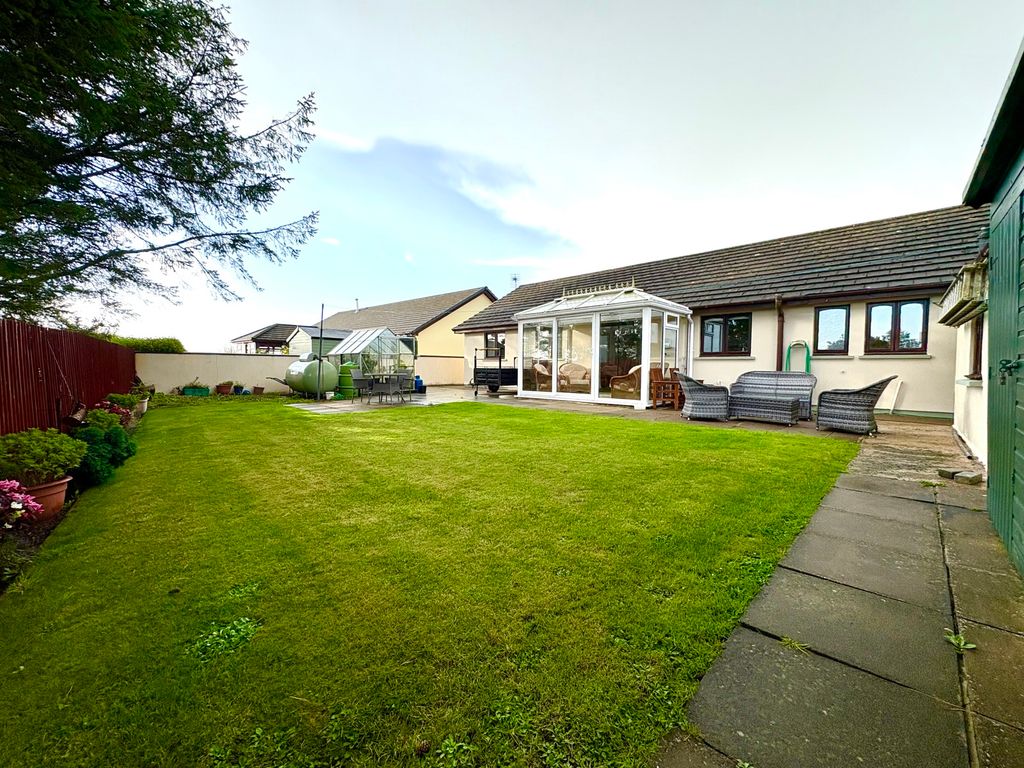 Property photo 2 of 16 Photograph