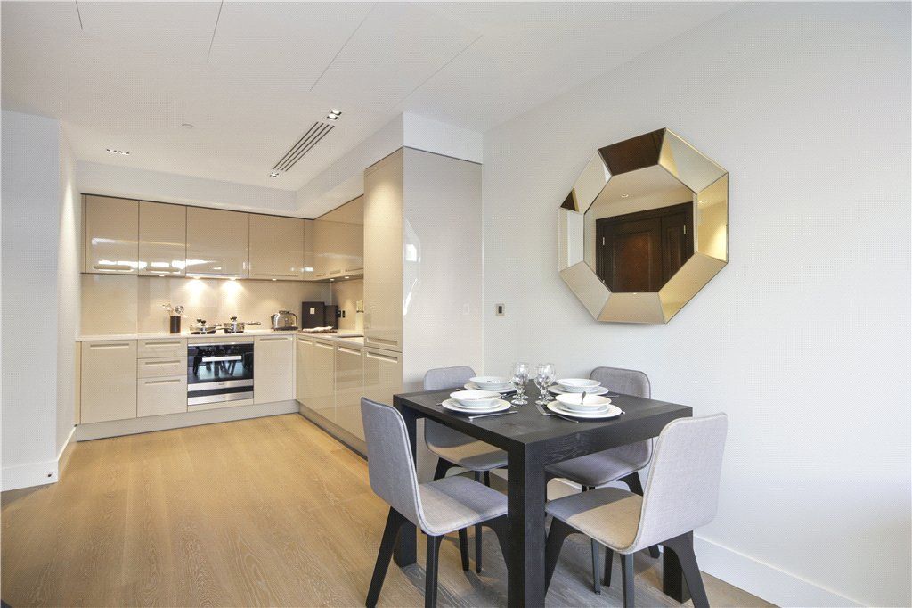 Property photo 2 of 7 Bridgeman House
