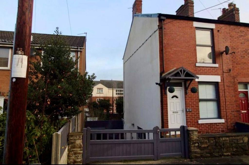 Property photo 1 of 8 3 Bed End Terrace