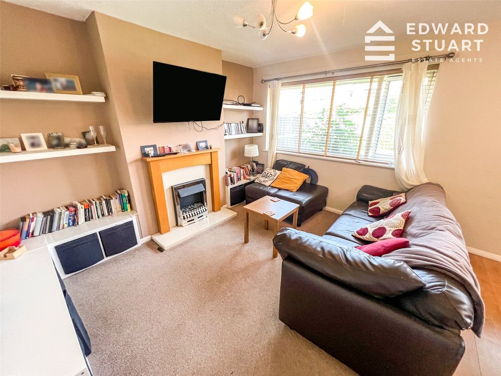 Property photo 2 of 19 Picture No. 03