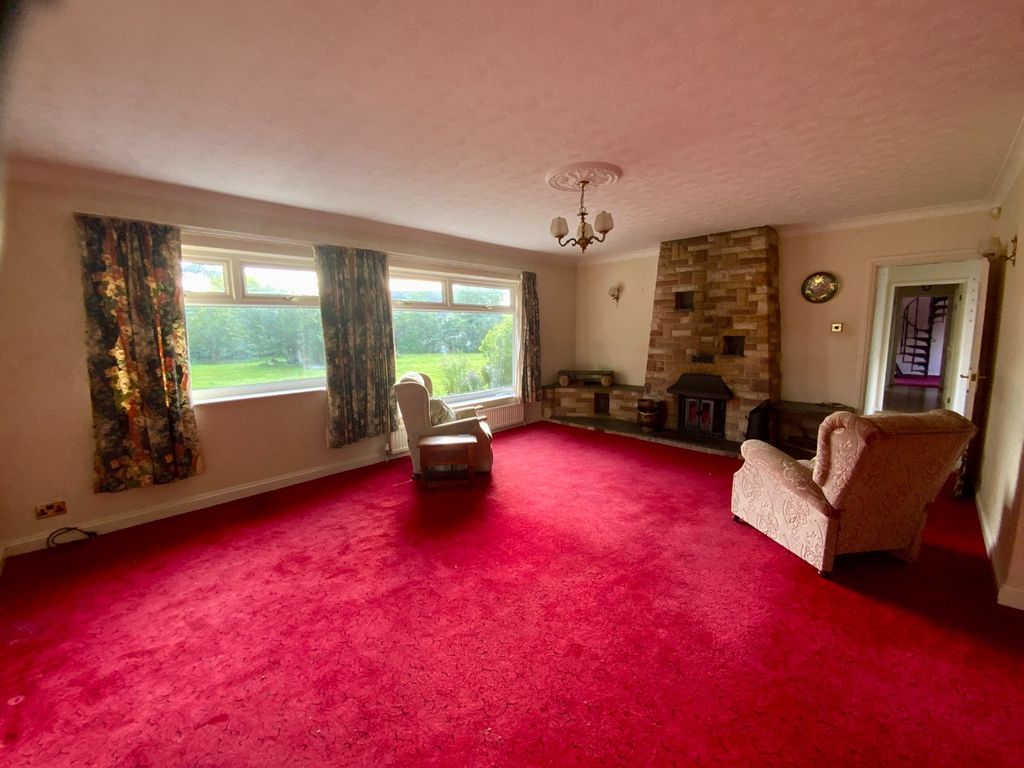 Property photo 3 of 22 4513334