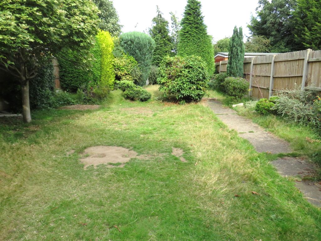 Property photo 2 of 9 Garden