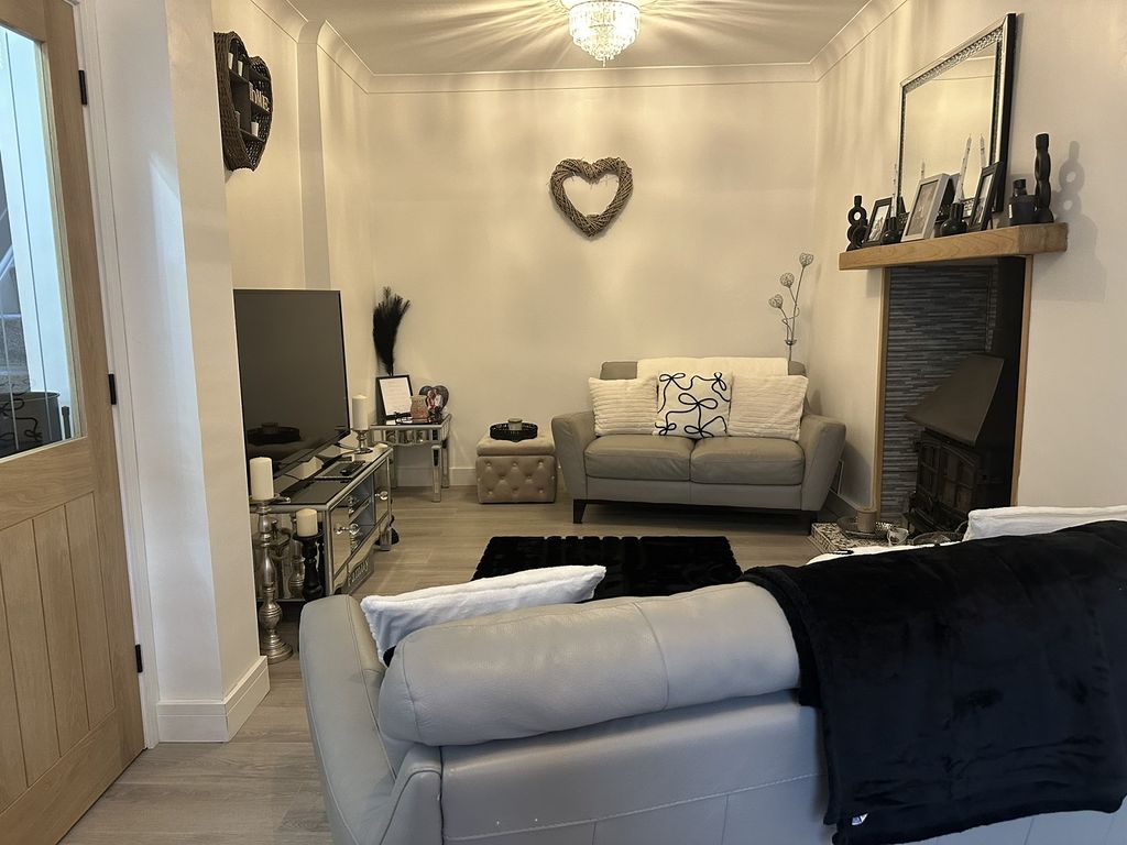 Property photo 2 of 27 Not Specified