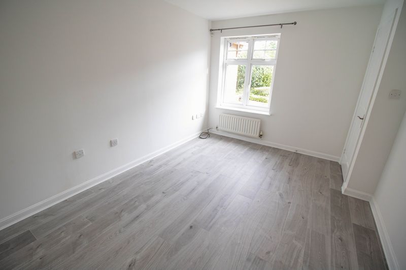 Property photo 2 of 10 Lounge