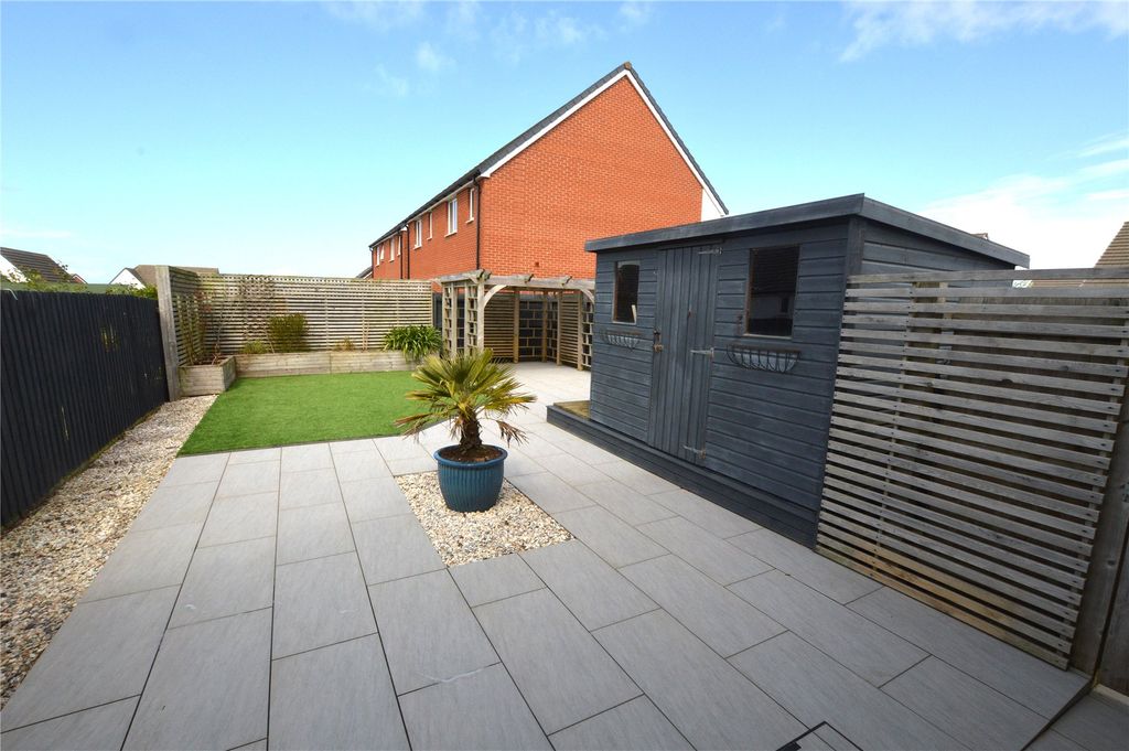 Property photo 2 of 10 Picture No. 06
