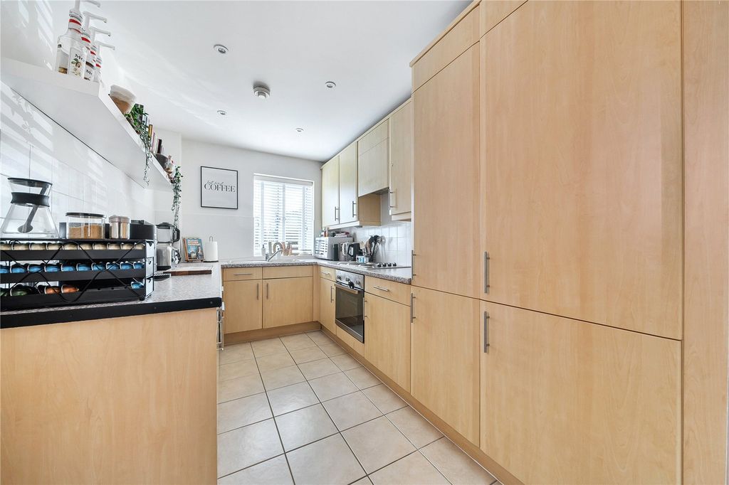 Property photo 3 of 10 Picture No. 15