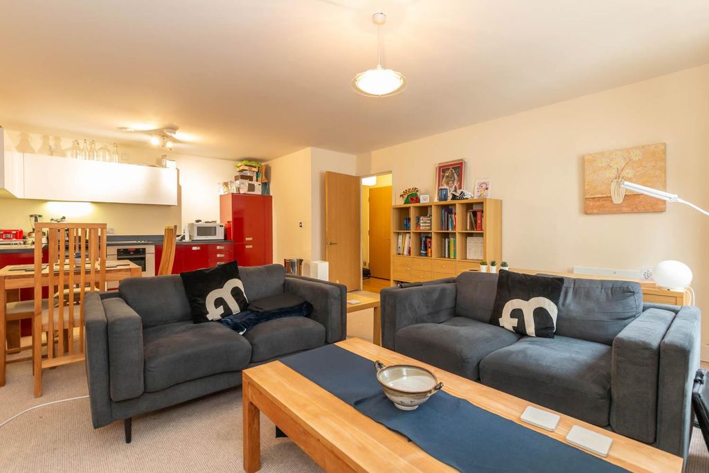 Property photo 1 of 11 Living Area