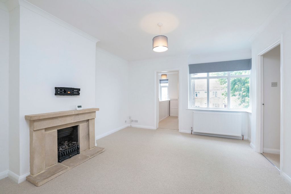 Property photo 1 of 11 Pbox-Img.Jpg