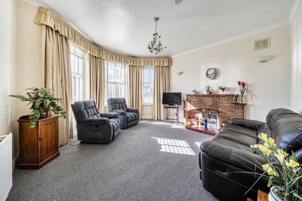 Property photo 2 of 16 1528498 (16).Jpg