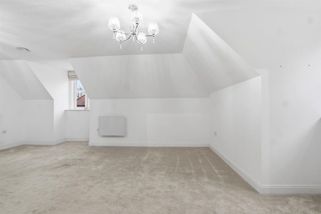 Property photo 3 of 17 01-d403Dsc03056-Medium.Jpg