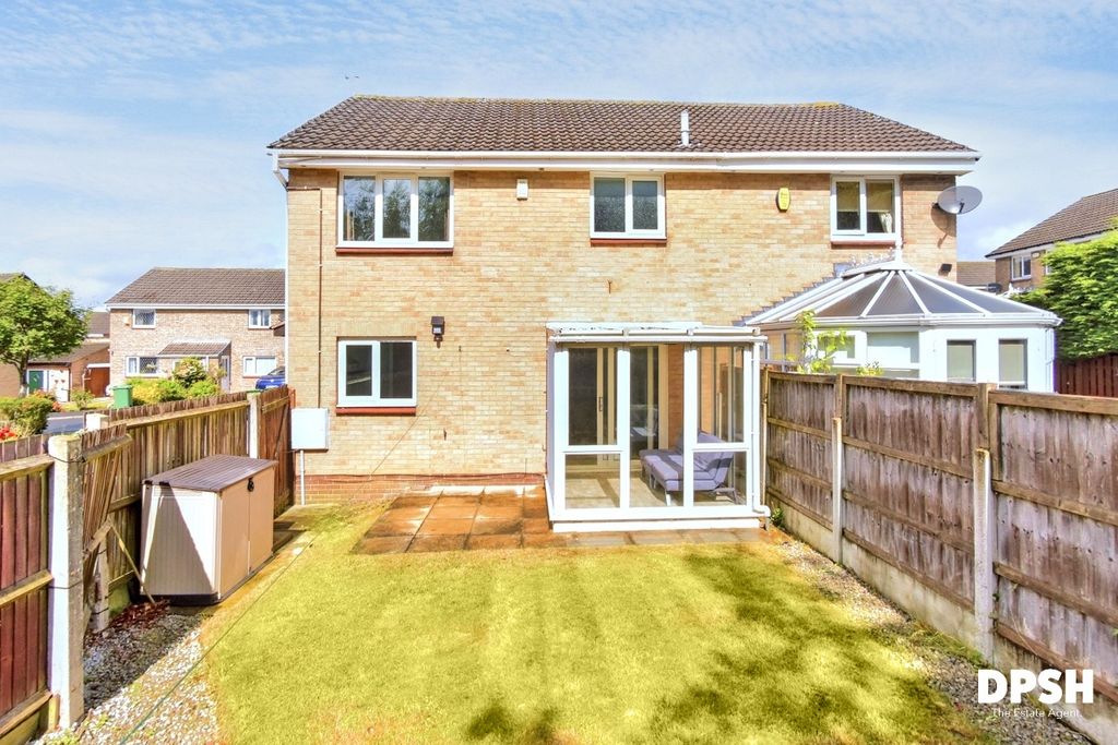 Property photo 1 of 21
