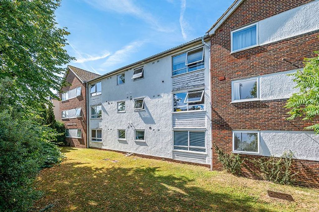 Property photo 1 of 7