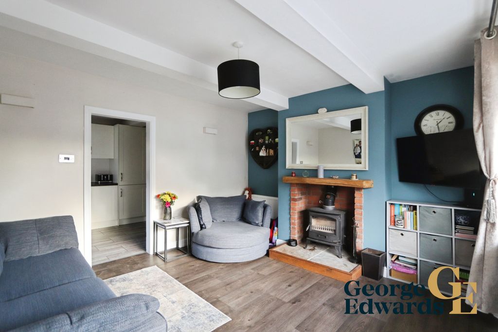 Property photo 3 of 16