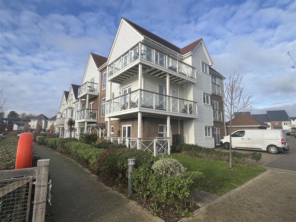 Property photo 2 of 13 Front