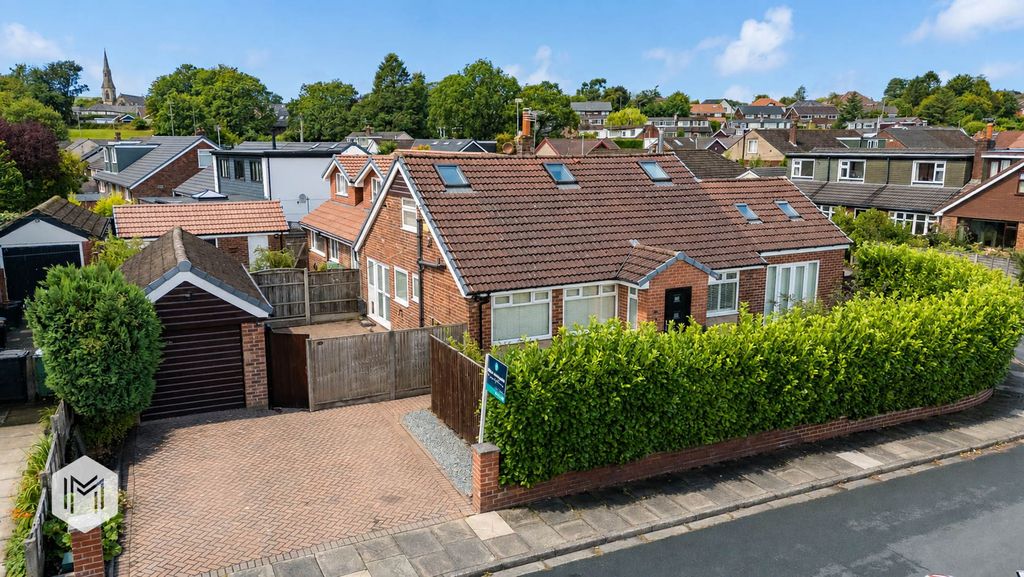 Property photo 1 of 34